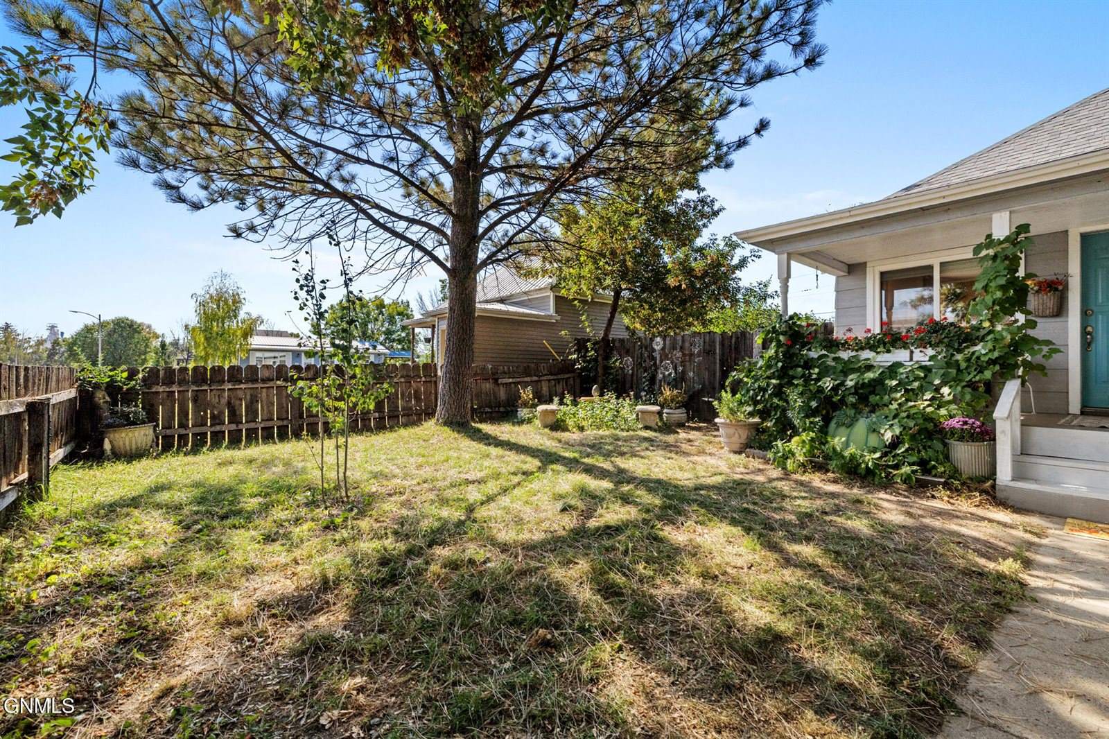 707 5th Avenue West, Williston, ND 58801