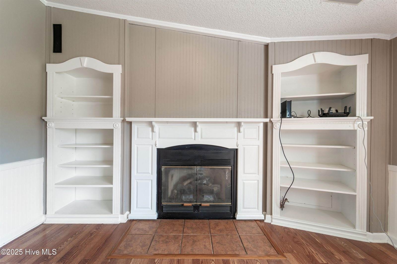 113 Old Hawkins Road, Hubert, NC 28539