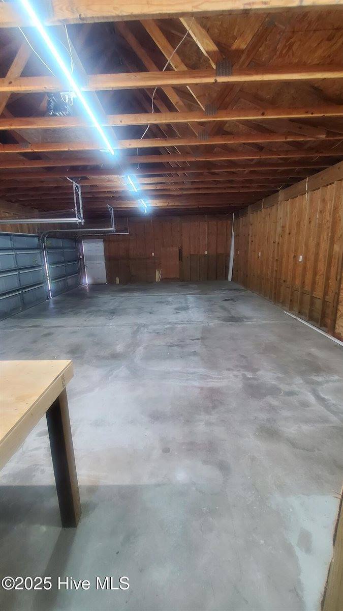 113 Old Hawkins Road, Hubert, NC 28539