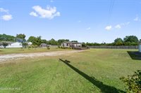 113 Old Hawkins Road, Hubert, NC 28539
