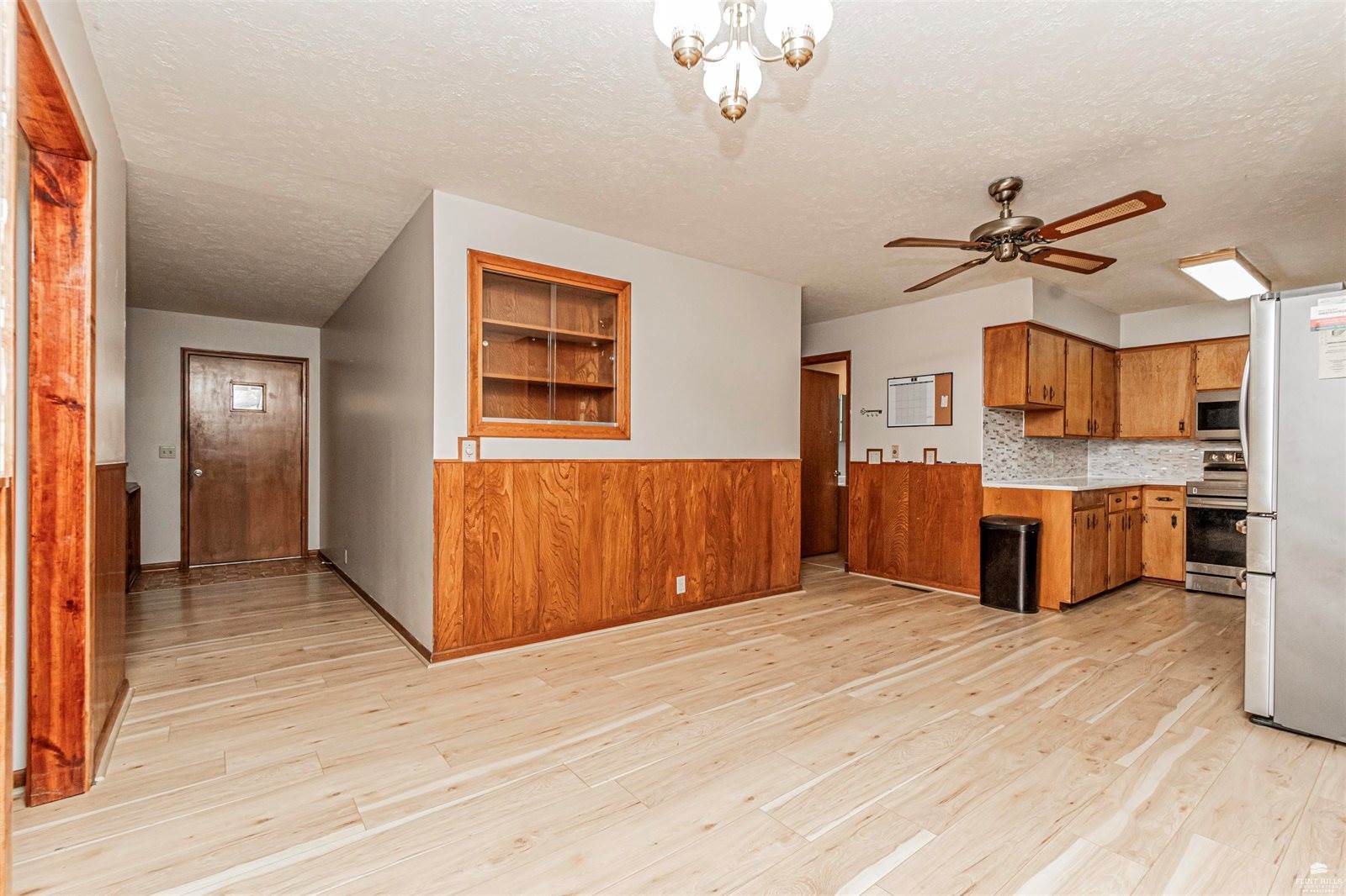 1201 South Garfield Street, Junction City, KS 66441