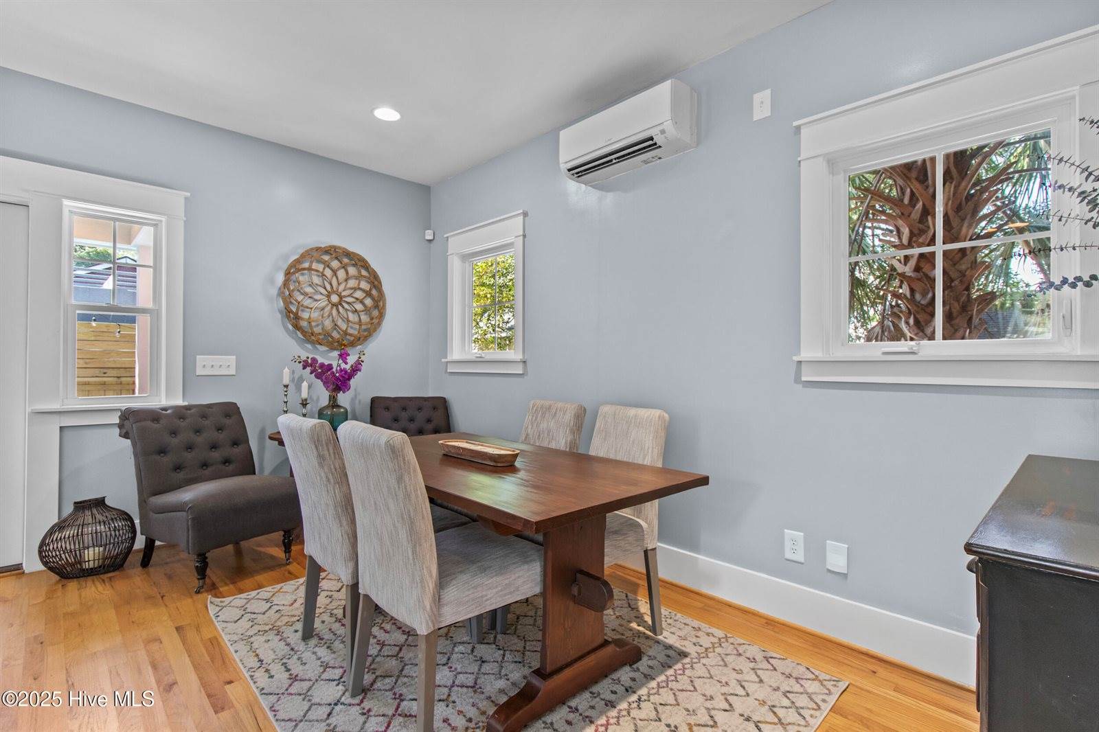 120 St James Street, Wilmington, NC 28401