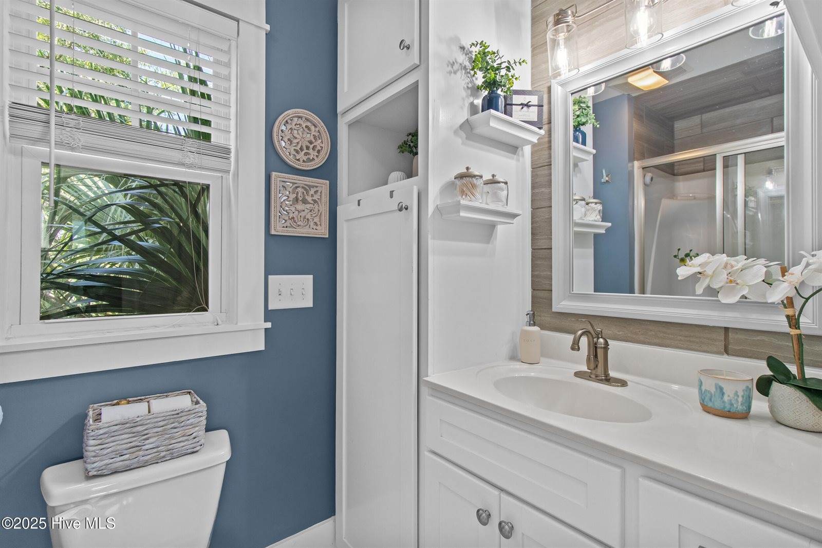 120 St James Street, Wilmington, NC 28401