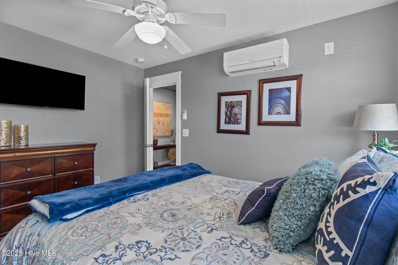 120 St James Street, Wilmington, NC 28401