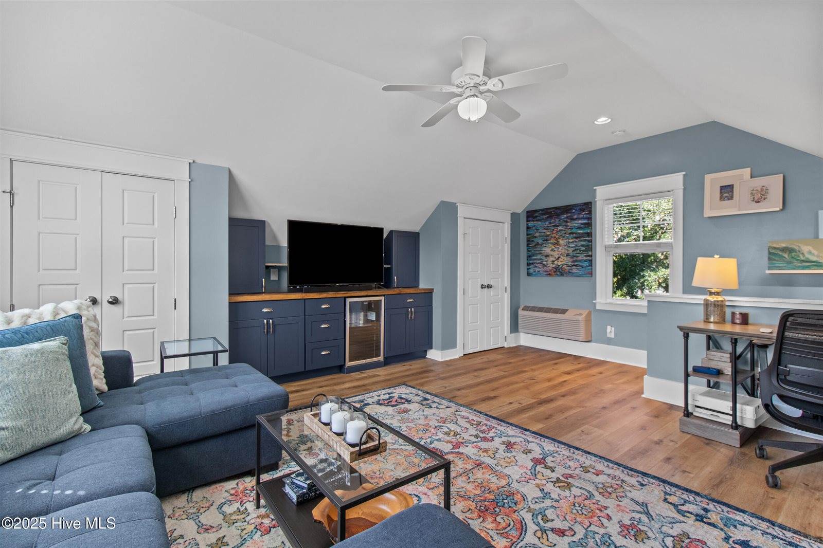 120 St James Street, Wilmington, NC 28401