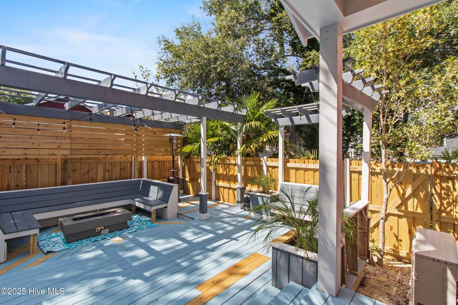 120 St James Street, Wilmington, NC 28401