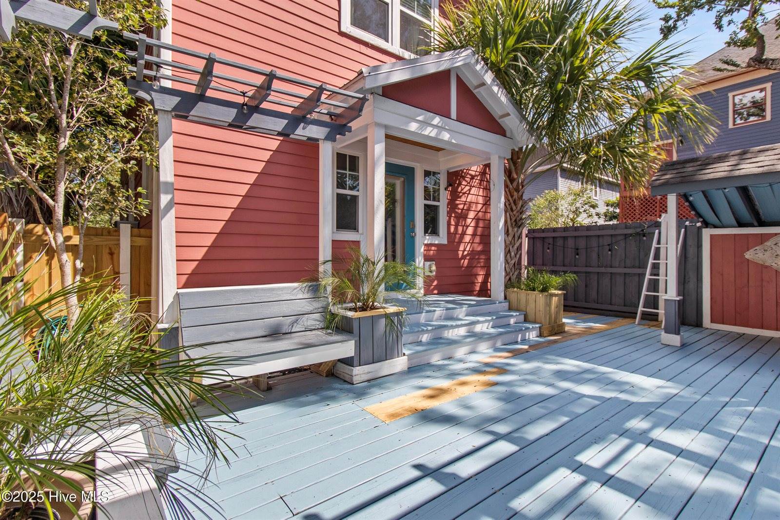 120 St James Street, Wilmington, NC 28401