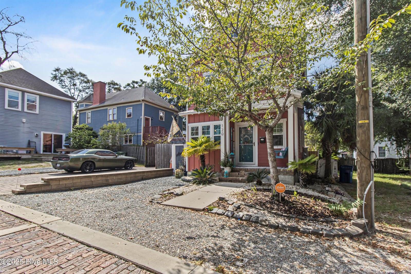 120 St James Street, Wilmington, NC 28401