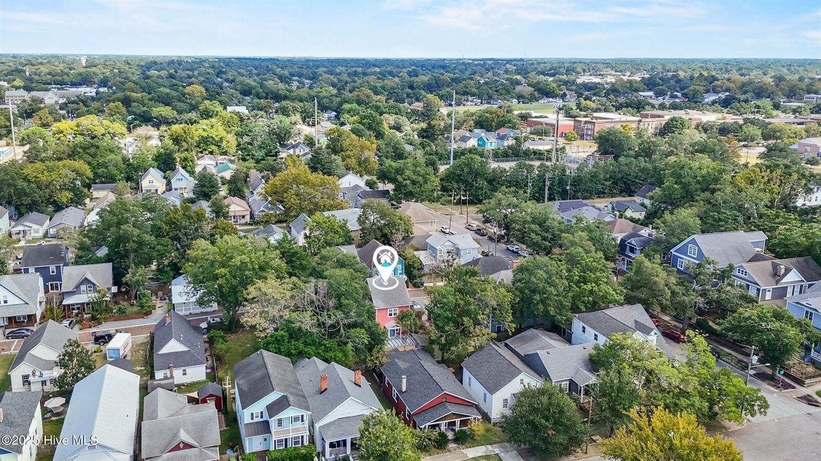 120 St James Street, Wilmington, NC 28401