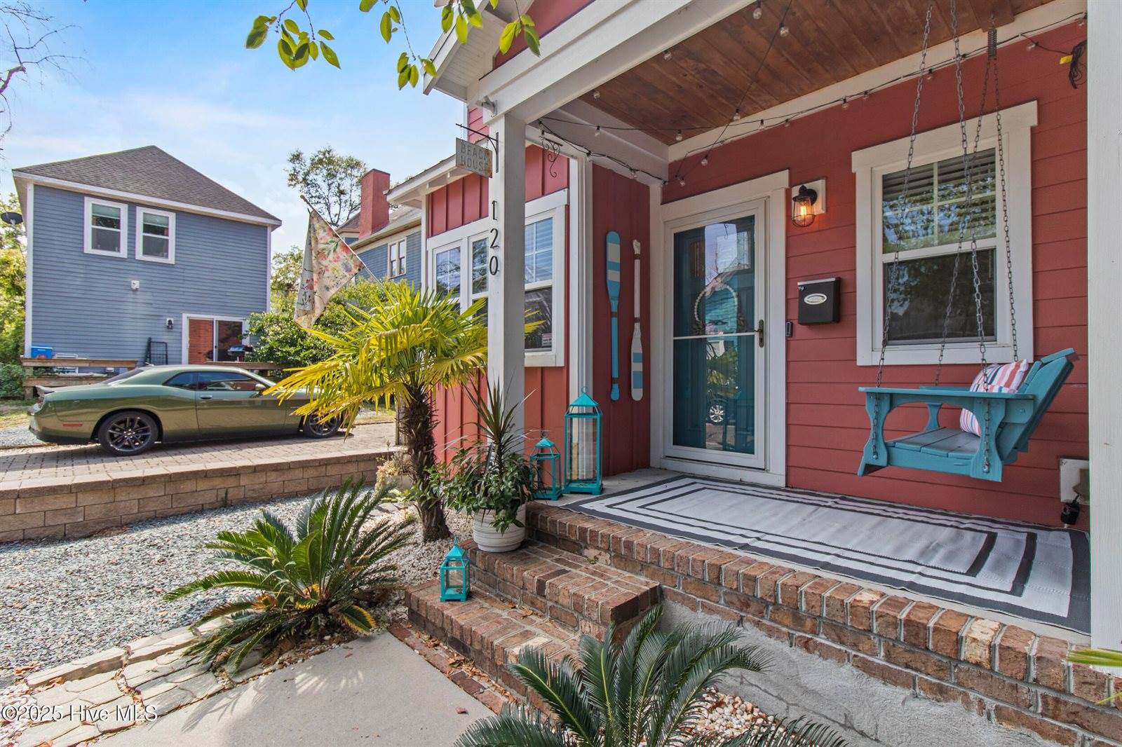 120 St James Street, Wilmington, NC 28401