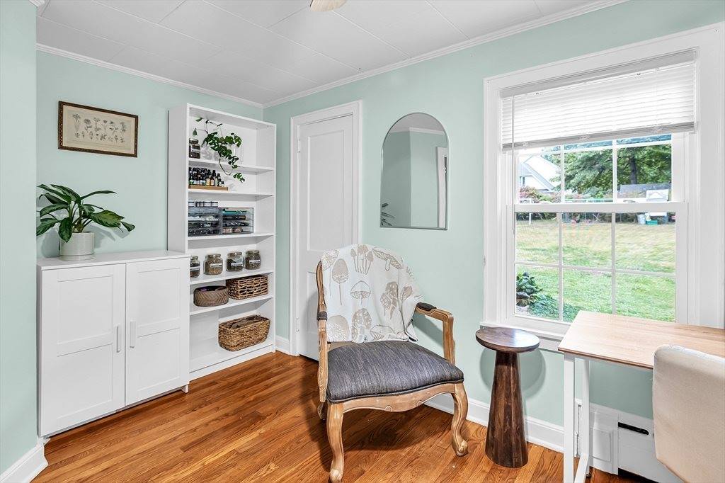 75 Birnie Avenue, West Springfield, MA 01089