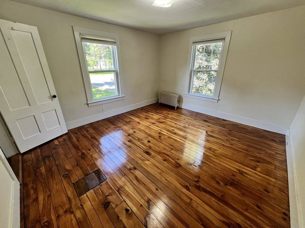 986 South East St, #A, Amherst, MA 01002