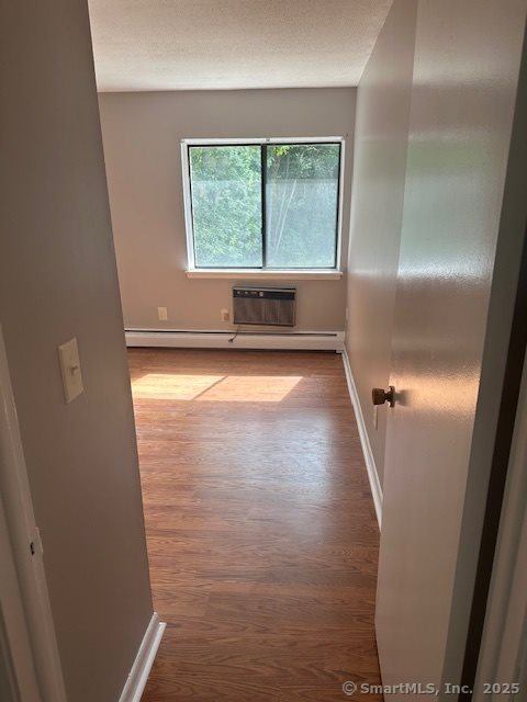 925 High Path, #925, Windsor, CT 06095