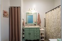 10562 212th Rd, Winfield, KS 67156