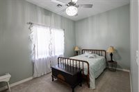 10562 212th Rd, Winfield, KS 67156
