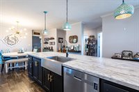 10562 212th Rd, Winfield, KS 67156