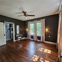 900 North James Avenue, McComb, MS 39652