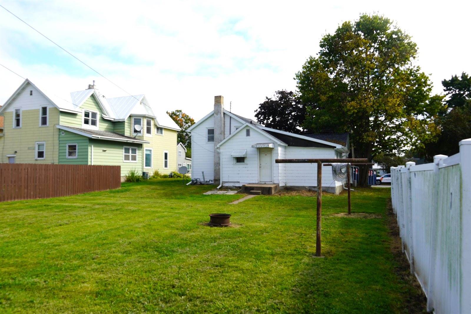 212 Youlon St North, West Salem, WI 54669