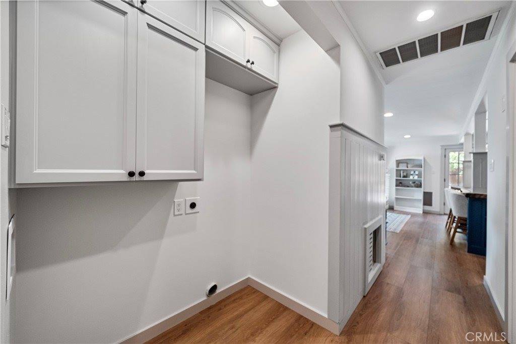 22403 Los Rogues, Saugus, CA 91350