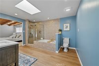 22403 Los Rogues, Saugus, CA 91350