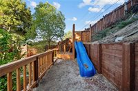 22403 Los Rogues, Saugus, CA 91350