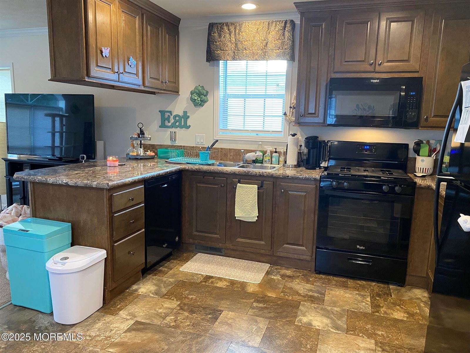 320 3rd Street, Jackson, NJ 08527