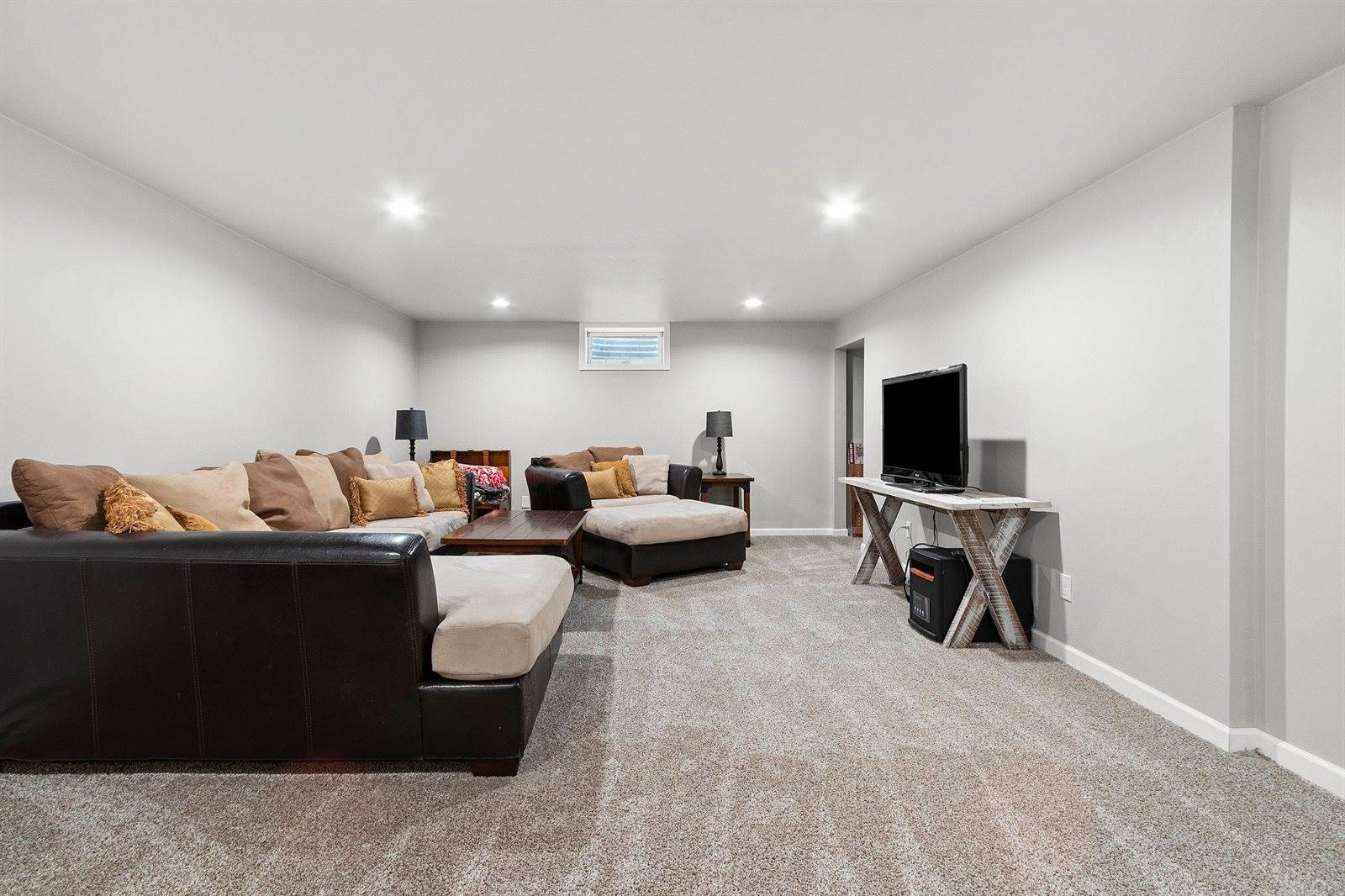 139 Memorial Drive, Pulaski, WI 54162