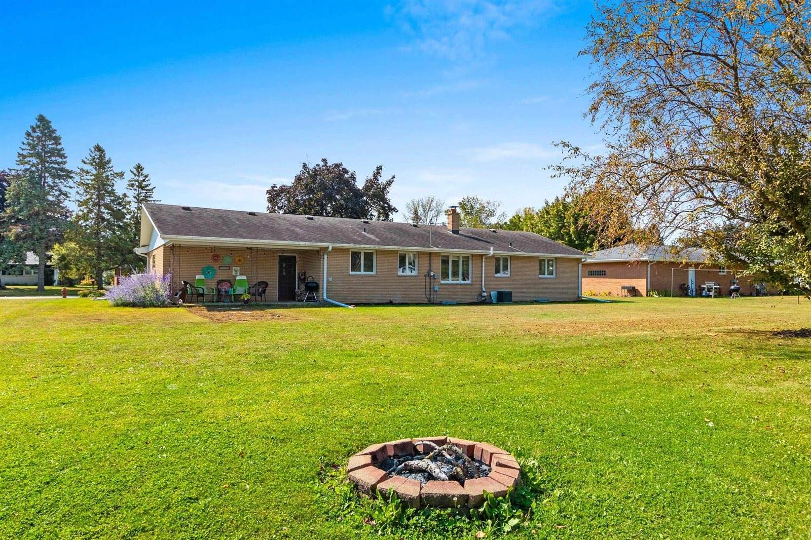 139 Memorial Drive, Pulaski, WI 54162