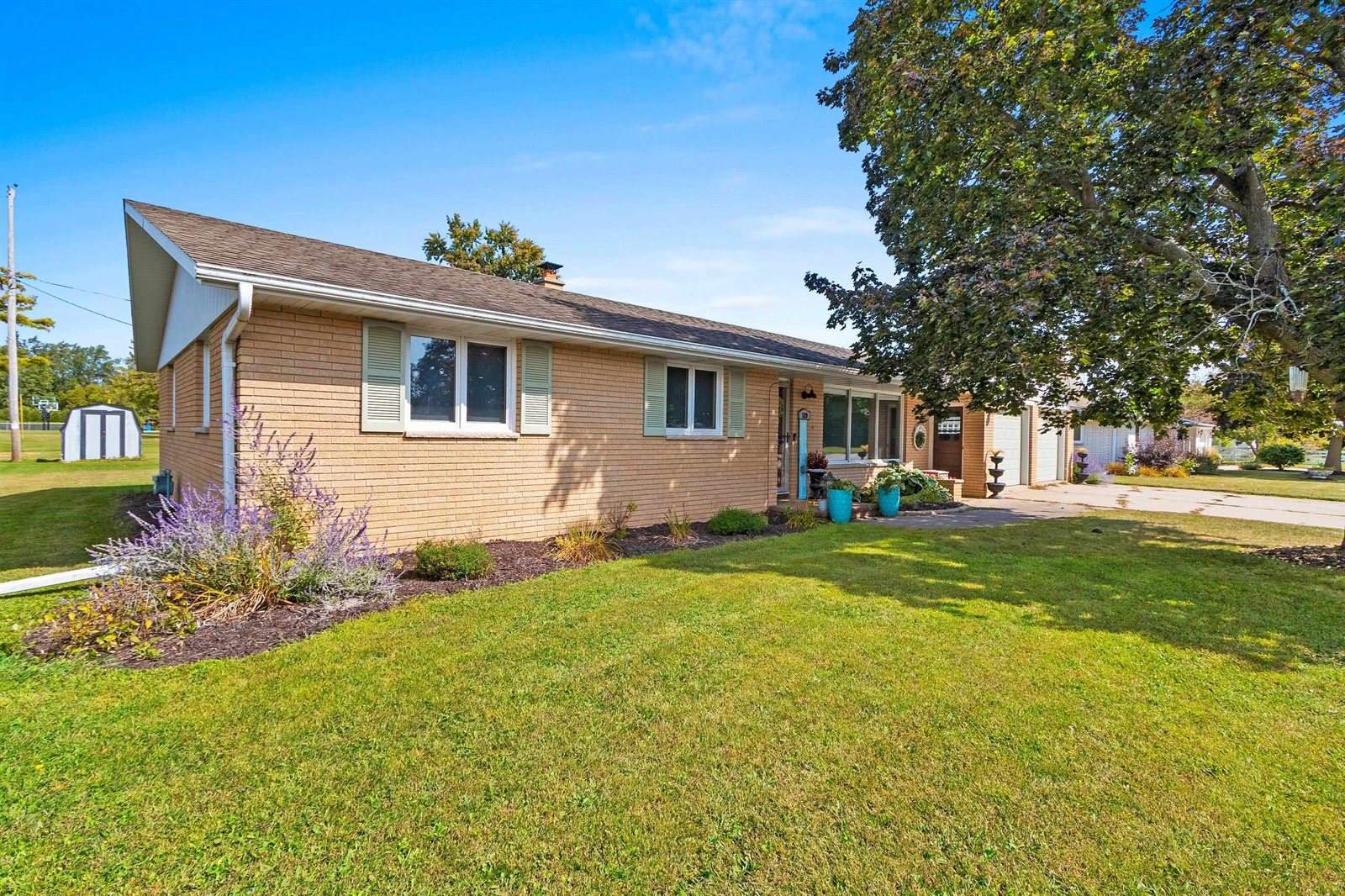 139 Memorial Drive, Pulaski, WI 54162