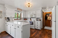 139 Memorial Drive, Pulaski, WI 54162