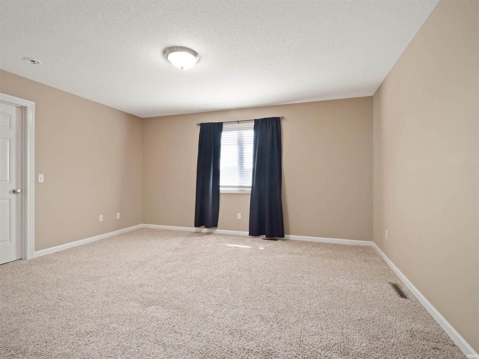 2693 Stonecrop Road, Huntertown, IN 46748