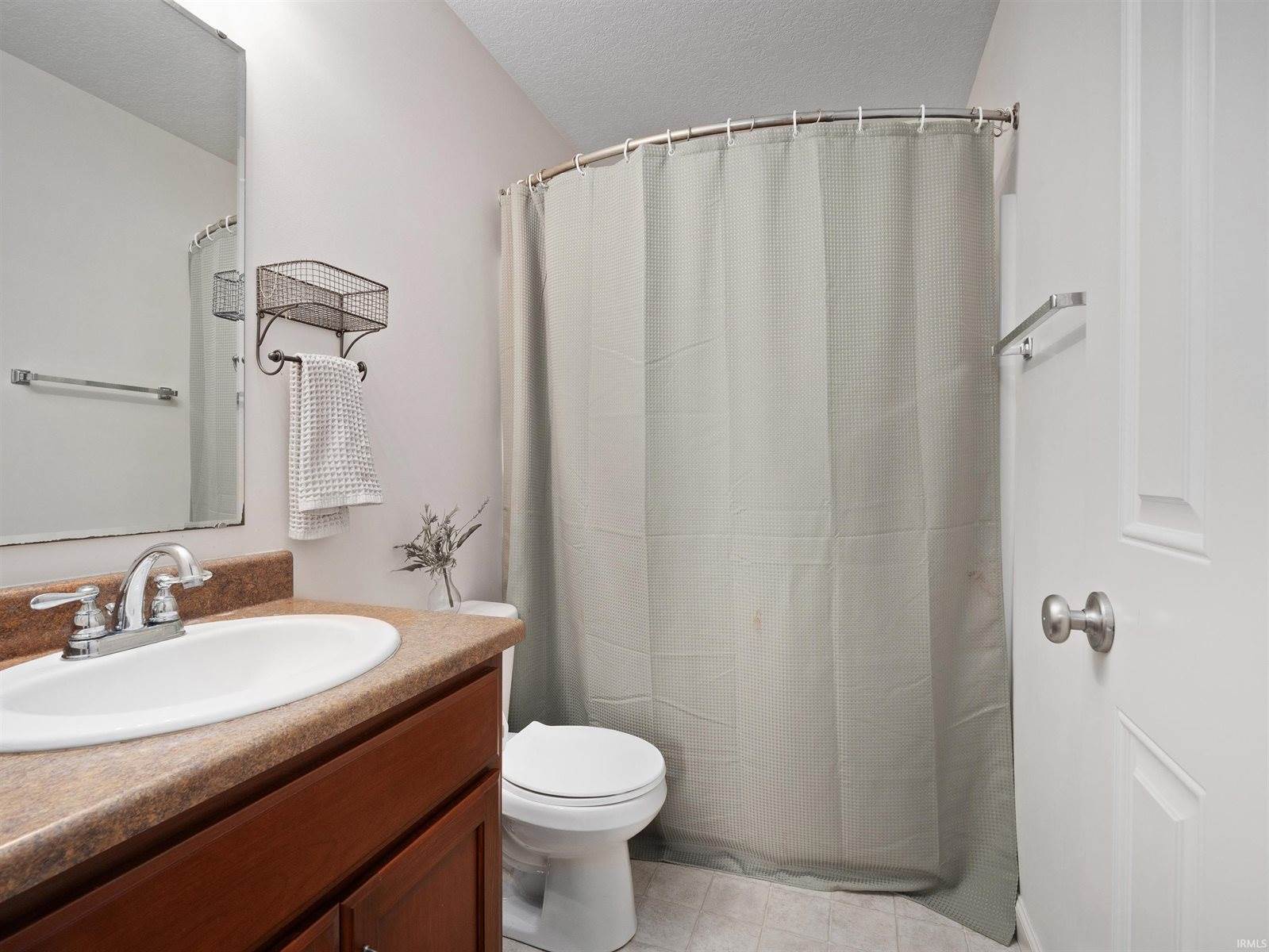 2693 Stonecrop Road, Huntertown, IN 46748