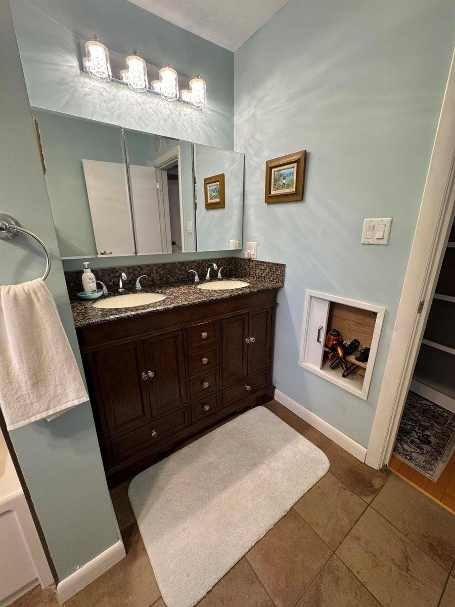 137 Fox Street, Madawaska, ME 04756