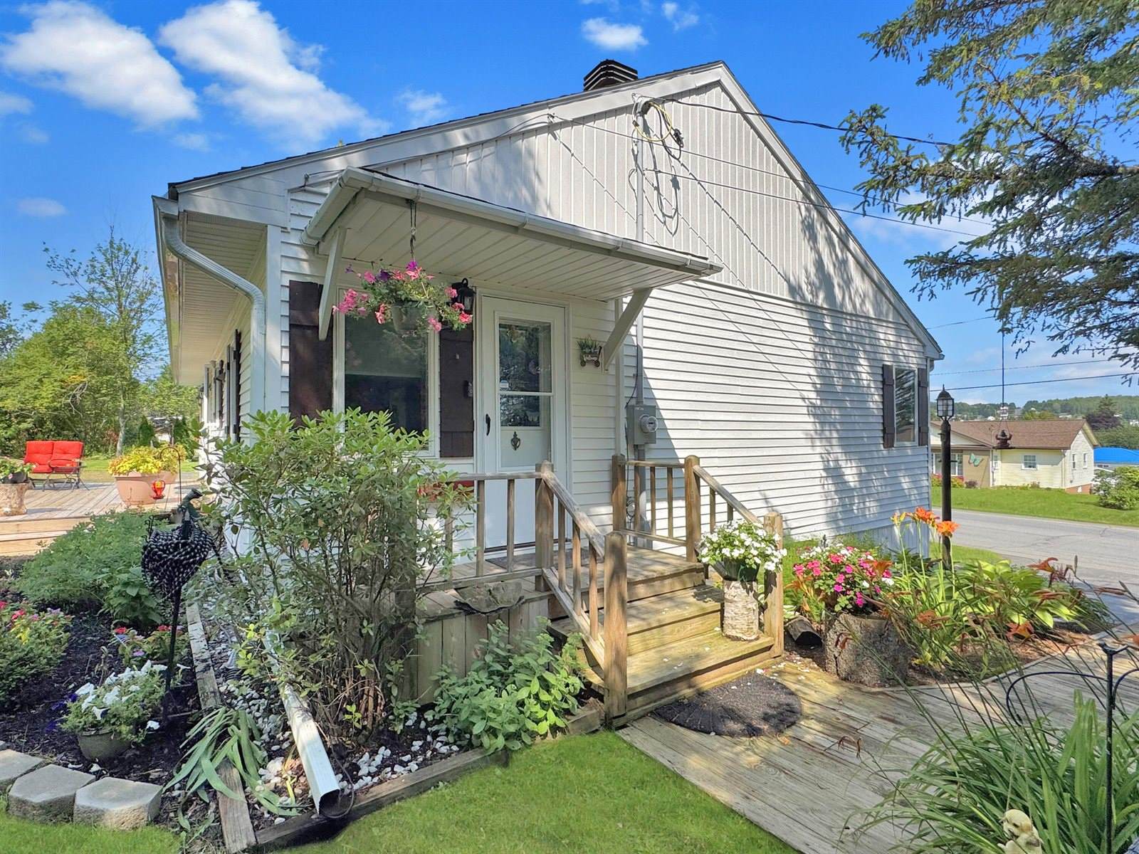 137 Fox Street, Madawaska, ME 04756