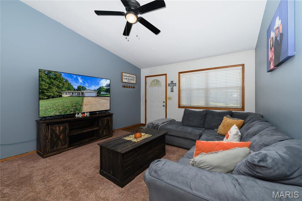 20765 Sedalia Road, Waynesville, MO 65583