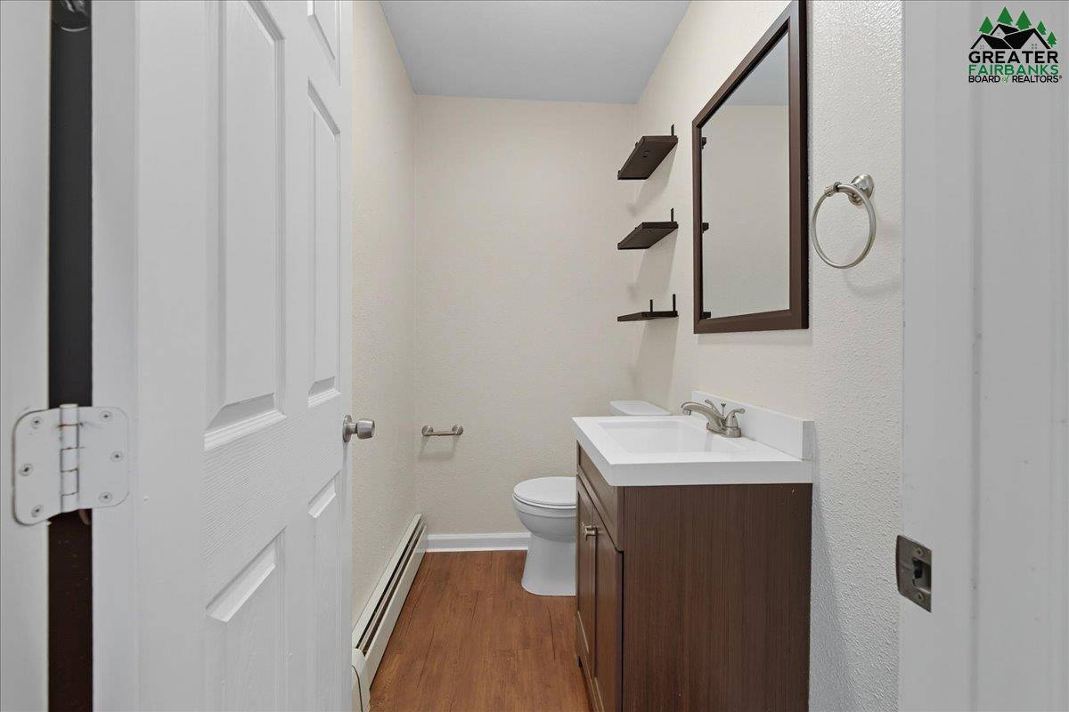 1905 Chena Point Avenue, Fairbanks, AK 99709