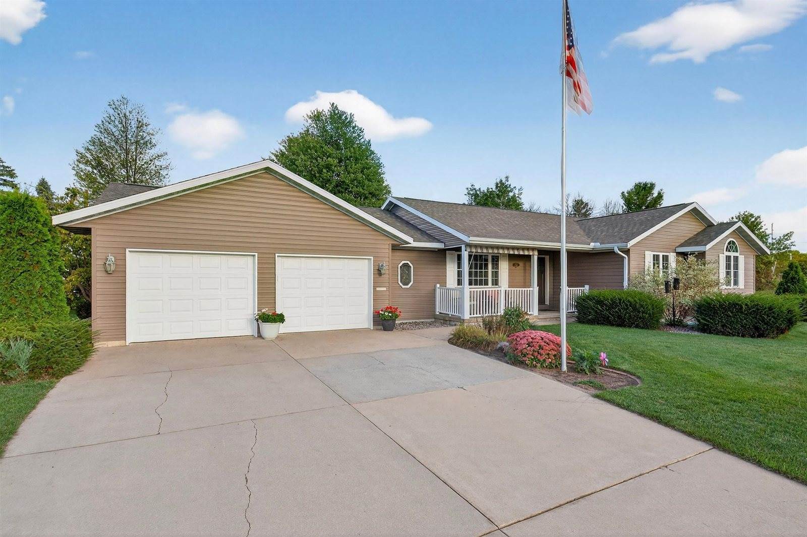 1421 16th Street South, Wisconsin Rapids, WI 54494