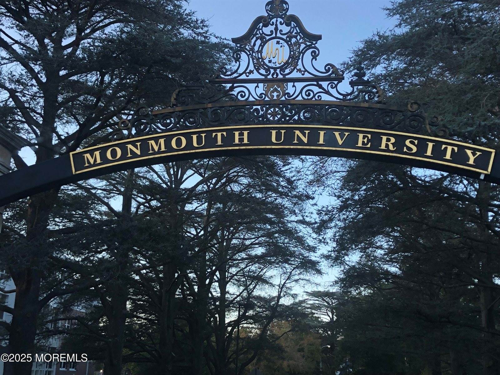 15 Chestnut Place, West Long Branch, NJ 07764