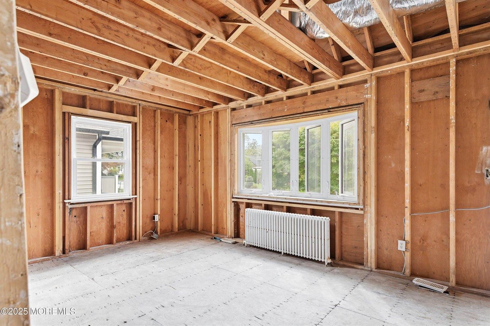 15 Chestnut Place, West Long Branch, NJ 07764