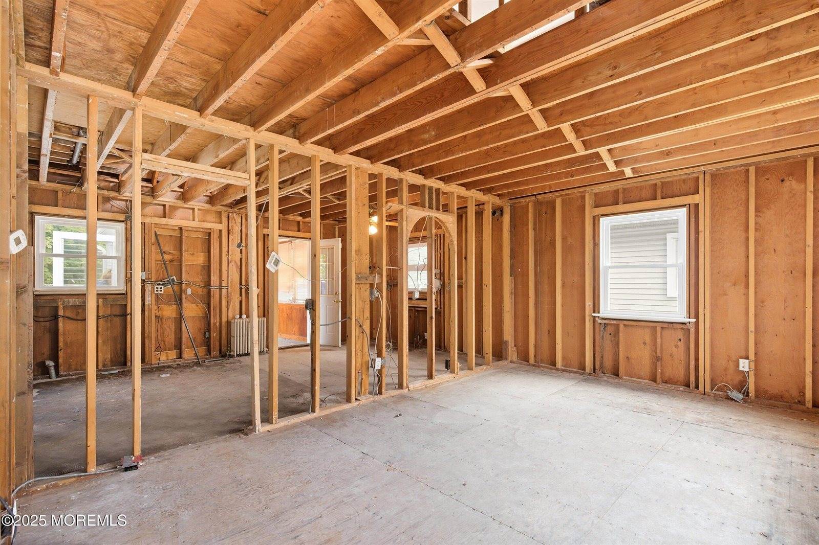 15 Chestnut Place, West Long Branch, NJ 07764