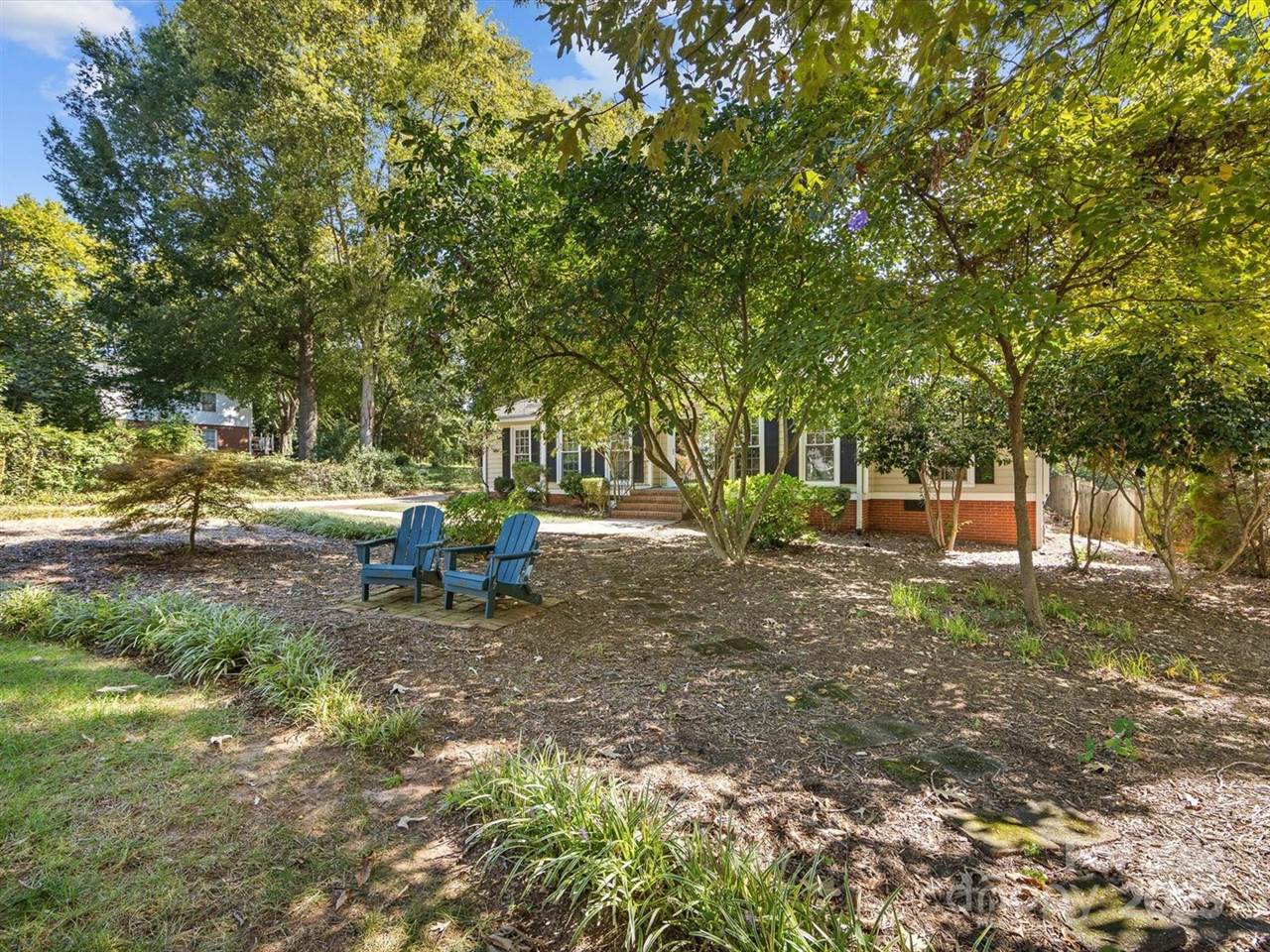 4837 Zephyr Lane, Charlotte, NC 28209