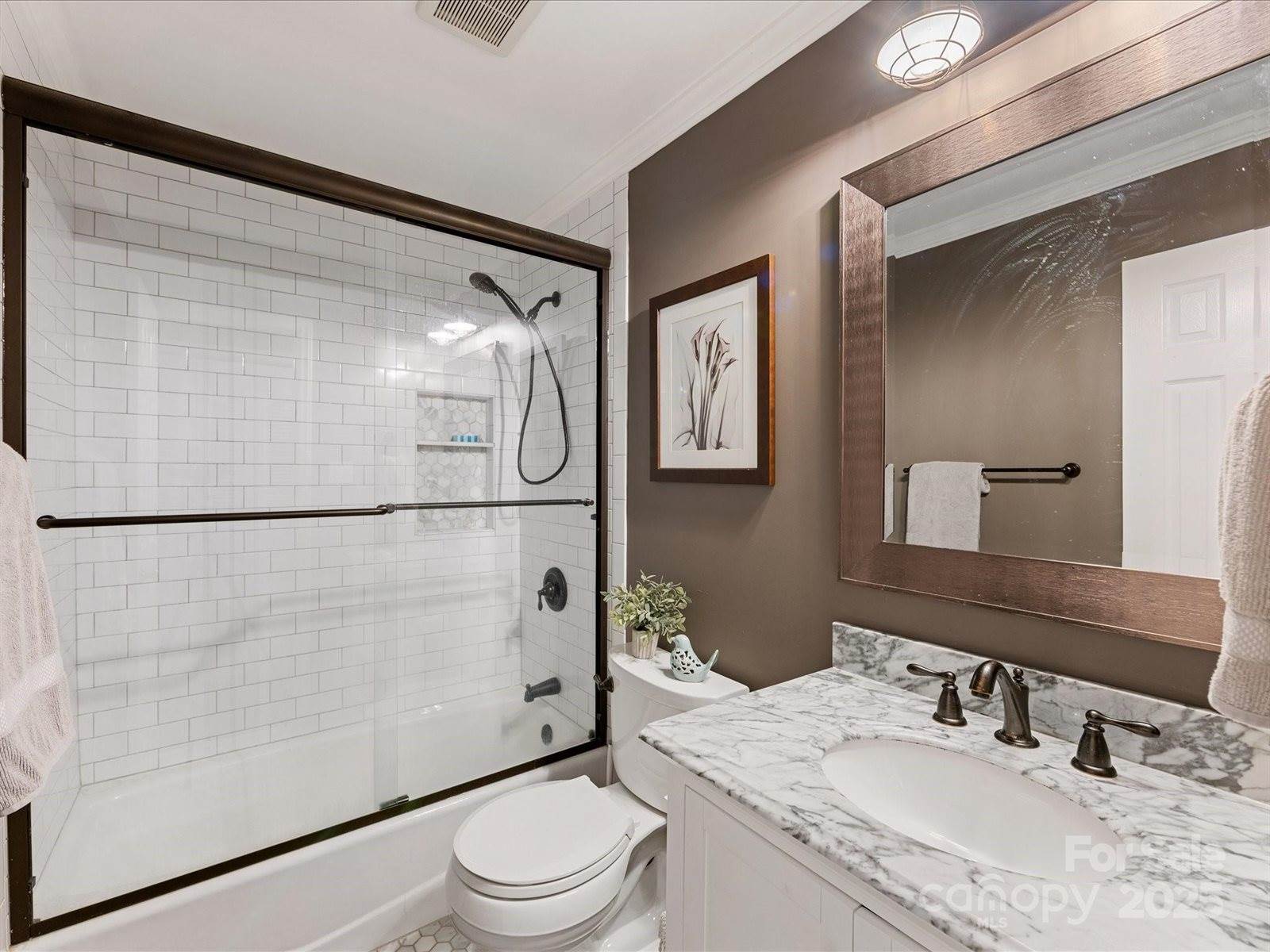 4837 Zephyr Lane, Charlotte, NC 28209