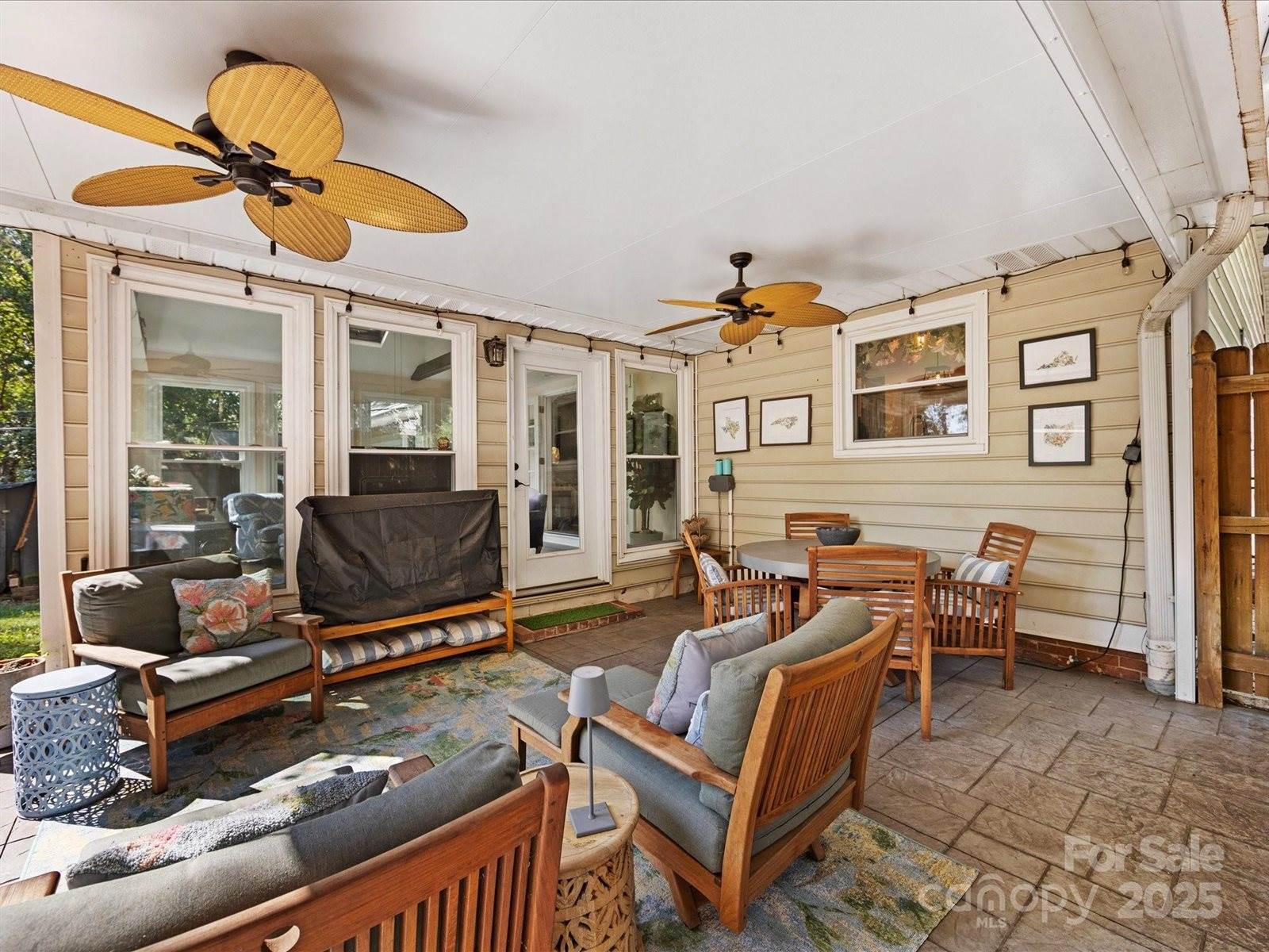 4837 Zephyr Lane, Charlotte, NC 28209