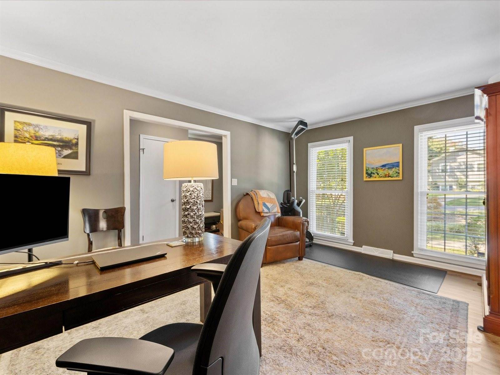 4837 Zephyr Lane, Charlotte, NC 28209