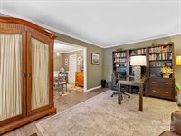 4837 Zephyr Lane, Charlotte, NC 28209