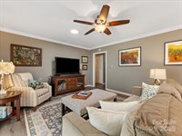 4837 Zephyr Lane, Charlotte, NC 28209