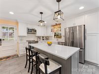 4837 Zephyr Lane, Charlotte, NC 28209