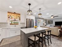 4837 Zephyr Lane, Charlotte, NC 28209