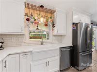 4837 Zephyr Lane, Charlotte, NC 28209