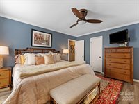 4837 Zephyr Lane, Charlotte, NC 28209